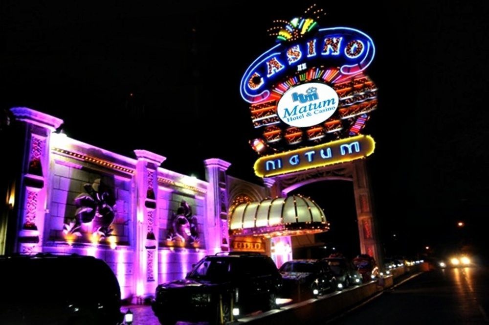 سانتياغو دي لوس كاباليروس Matum Hotel & Casino المظهر الخارجي الصورة